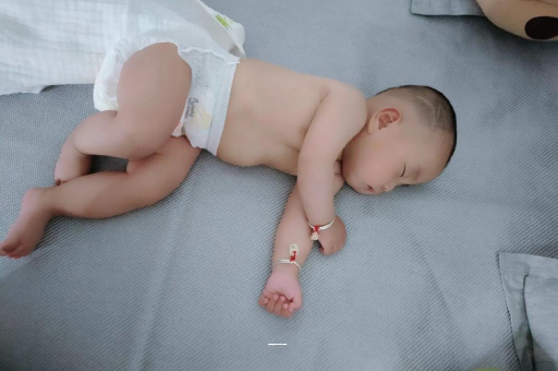资阳宝宝高烧怎么处理